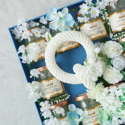 ​Faux Malai กล่องดอกไม้และพวงมาลัยประดิษฐ์ รังนกพรีเมี่ยม 10 ขวด - COZXY Product Image