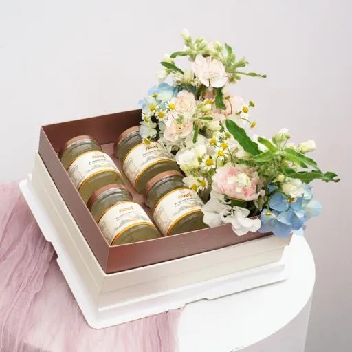 Fresh Flower Box กล่องดอกไม้ รังนกพรีเมี่ยม 5 ขวด - COZXY Product Image