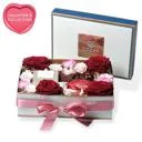 My Sweet Heart Box กล่องดอกกุหลาบพร้อมช็อกโกแลตทรัฟเฟิล 7 ชิ้นและเทียนหอม